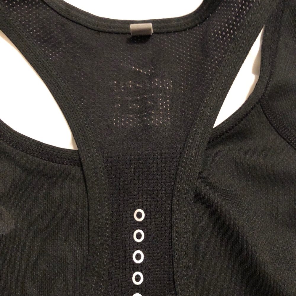 Nwot Nike dri fit tank - Picture 4 of 4